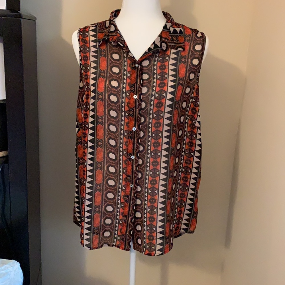 H&M Button Up Collared Sleeveless Blouse